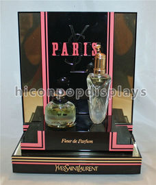 中国 店の据え付け品のアクリルの香水の陳列台の3ステップを売買するパリの化粧品 サプライヤー